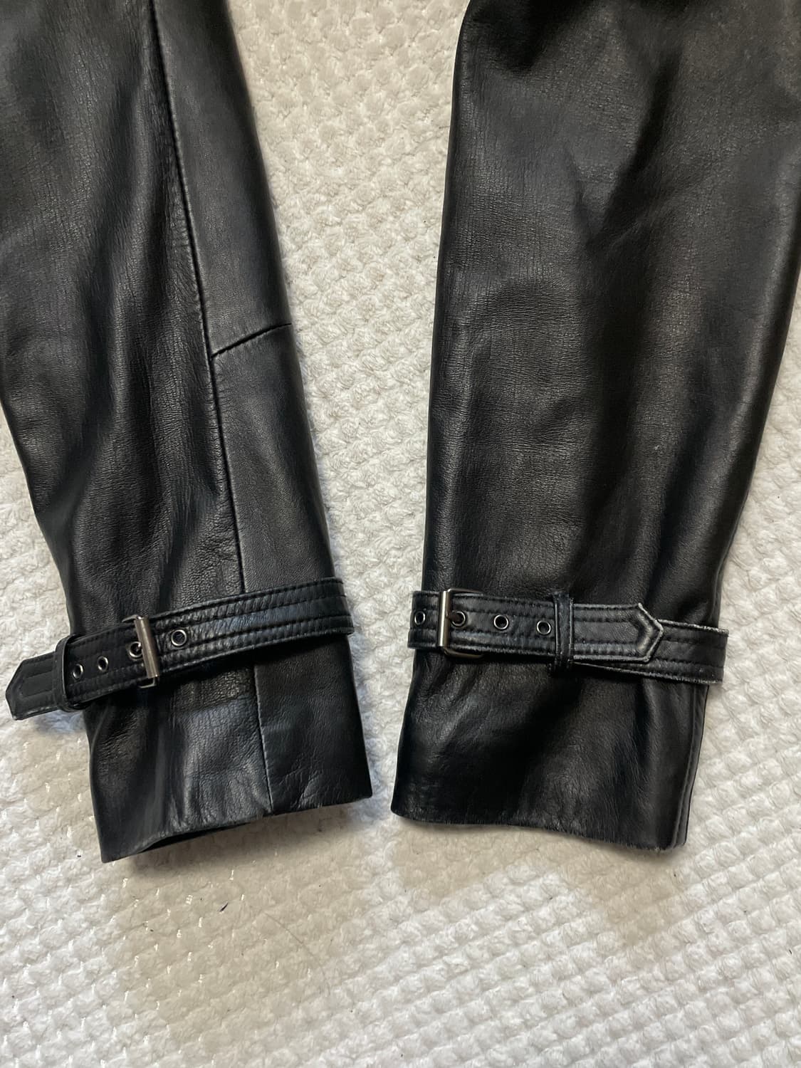 JUUN.J 준지 정욱준 LONE 웨스턴 무드 양가죽 더블 레더 코트 상품이미지6