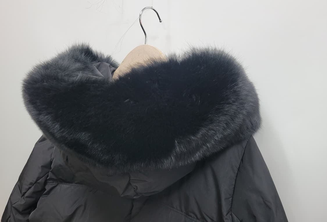 SISLEY 시슬리 폭스퍼 후드 다운 롱 패딩 / 여 42 (90)
 상품이미지4