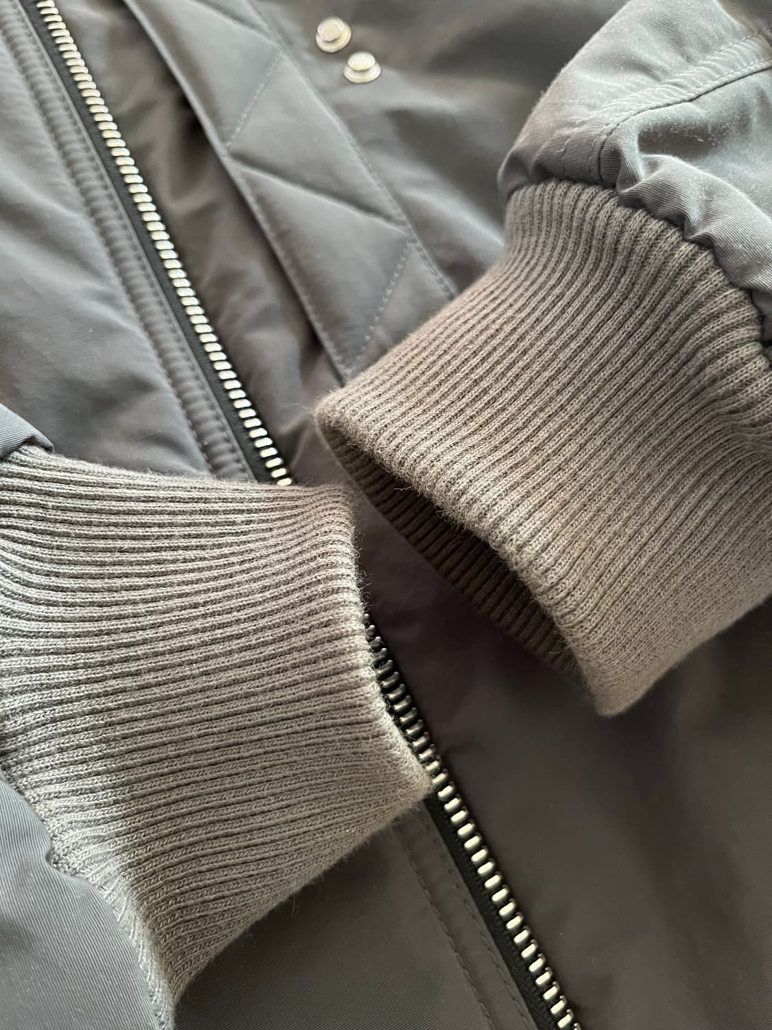 언더마이카 아바벨 봄버 발삼 그린 상품이미지4