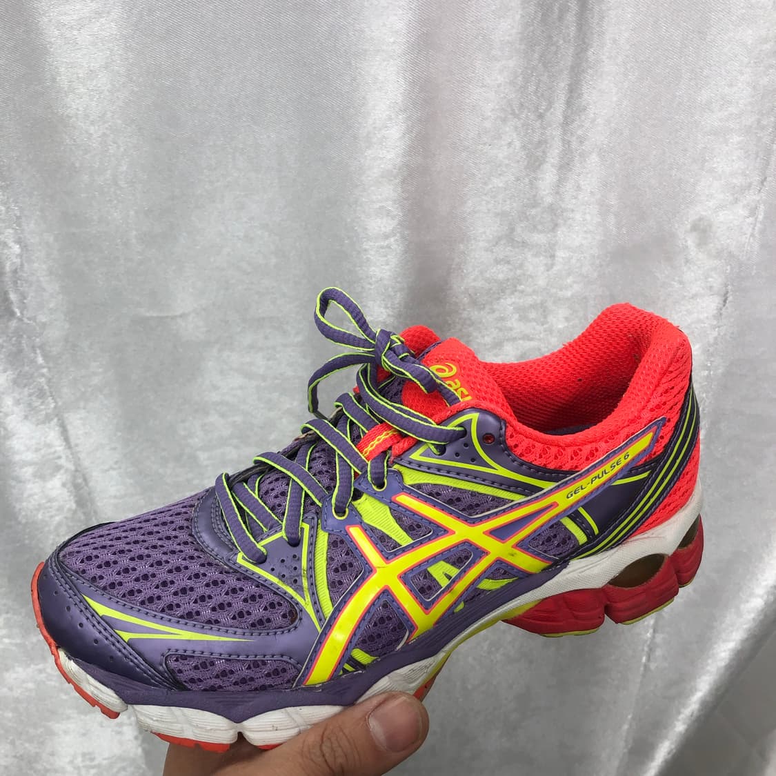 아식스 젤 운동화 사이즈230  상품이미지3