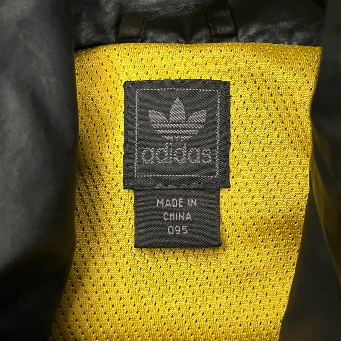 [정품/95] 아디다스 블랙 화이트 옐로우 바람막이 후드집업 b16 상품이미지5