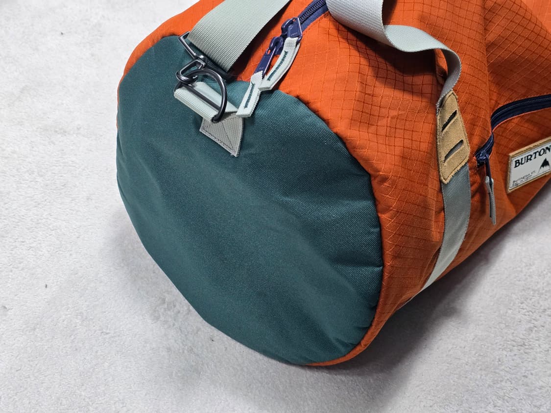 Burton 버튼 하드윅 오렌지 2way 40L 더플백 상품이미지3