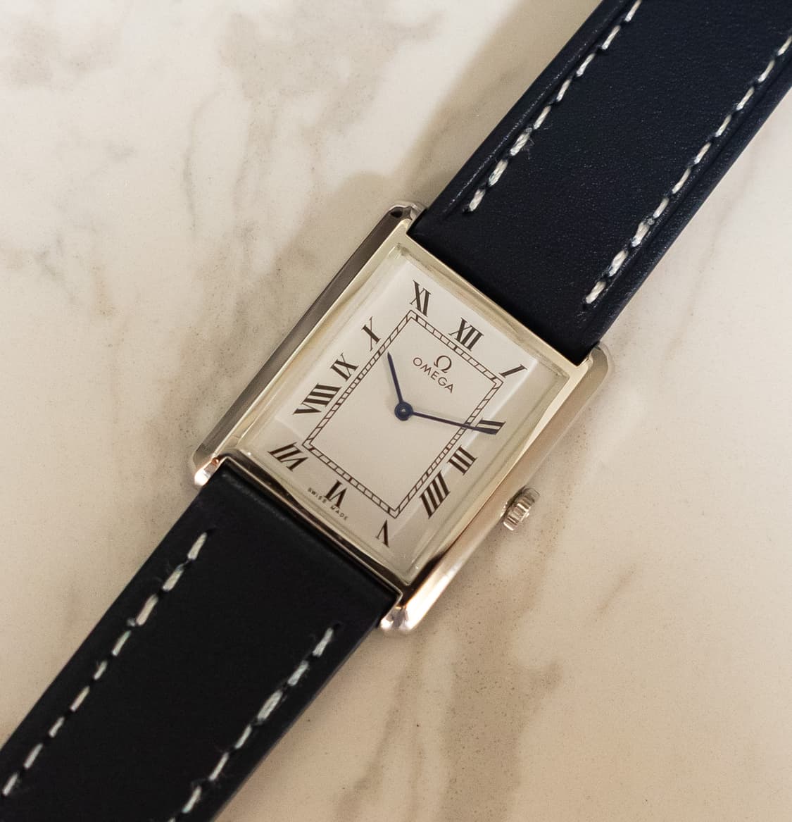 오메가 탱크 라지 빈티지 수동 시계 상품이미지2