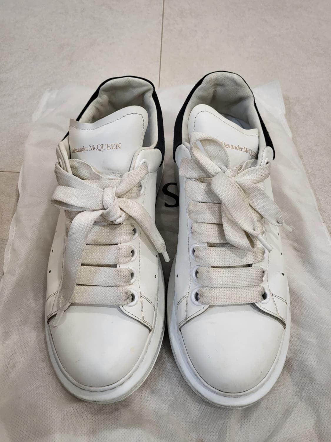 알렉산더 맥퀸 오버솔 스니커즈 36 상품이미지3