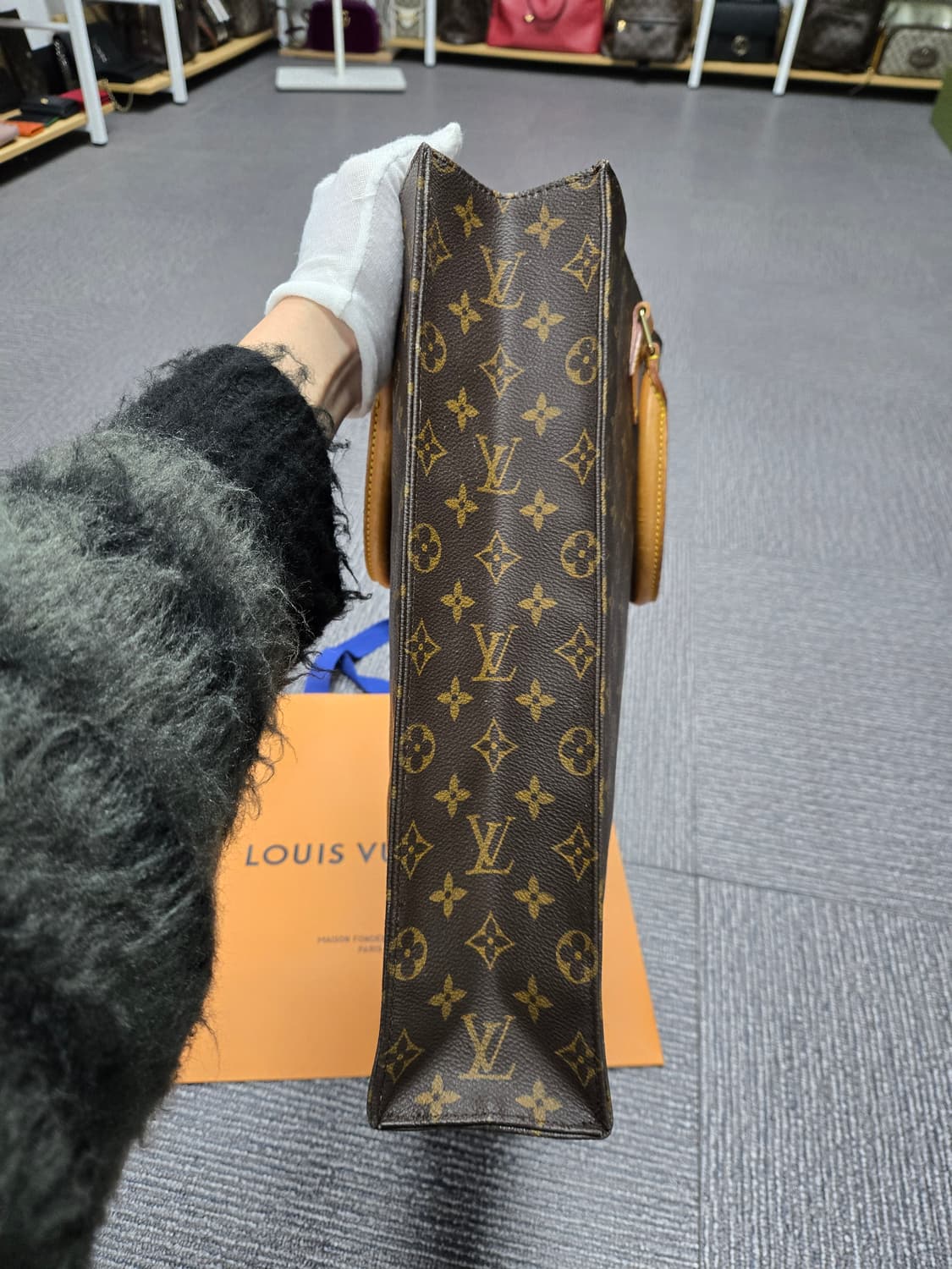 [특가][정품] 루이비통 삭플라 토트백 상품이미지3