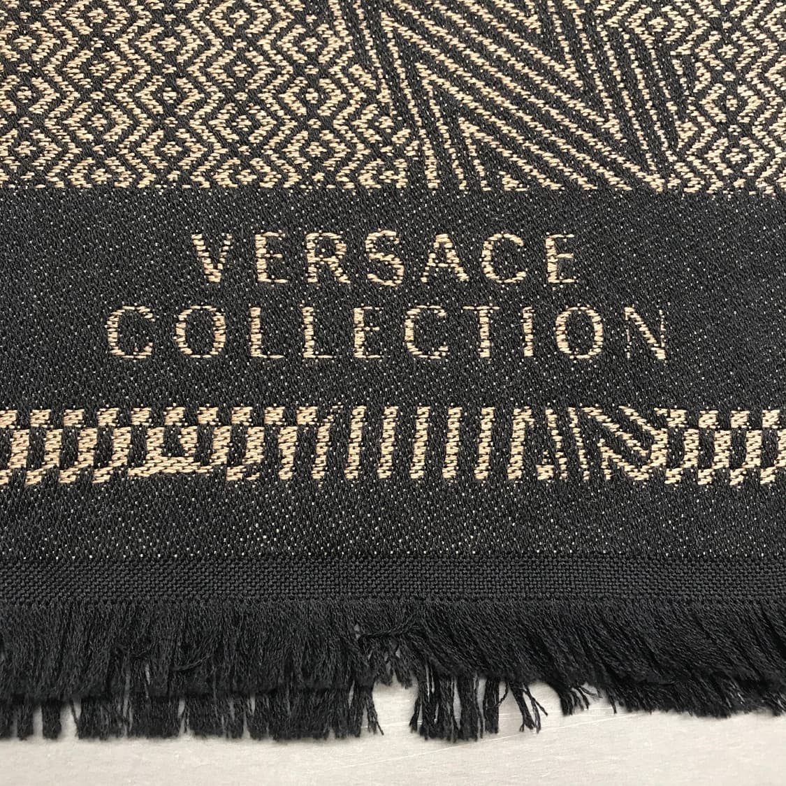 베르사체 메두사 머플러 브라운 상품이미지5