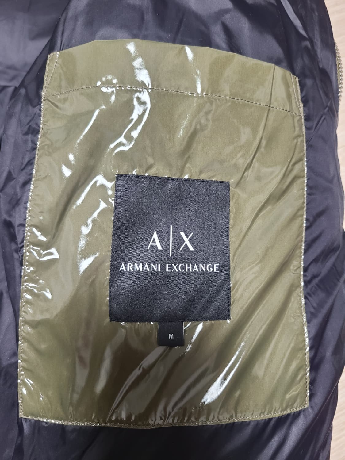 아르마니 익스체인지 글로시패딩 #푸퍼패딩 M 상품이미지4