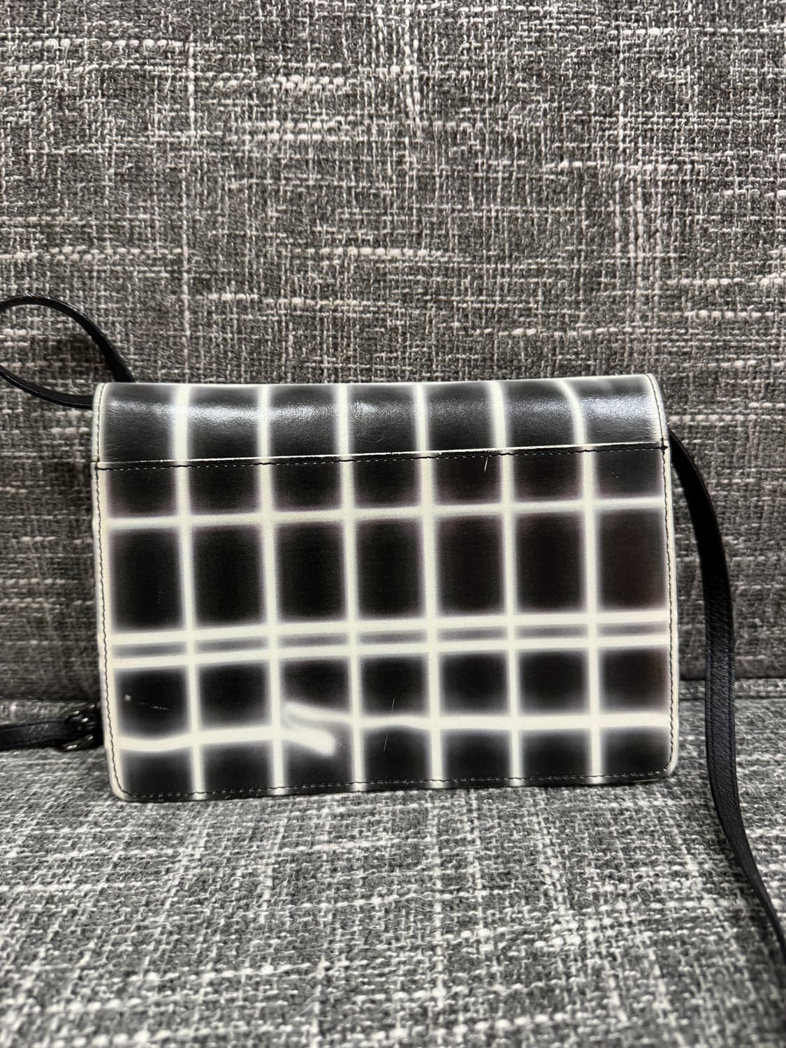 KENZO 겐조 블랙/화이트 숄더백 정품 상품이미지2