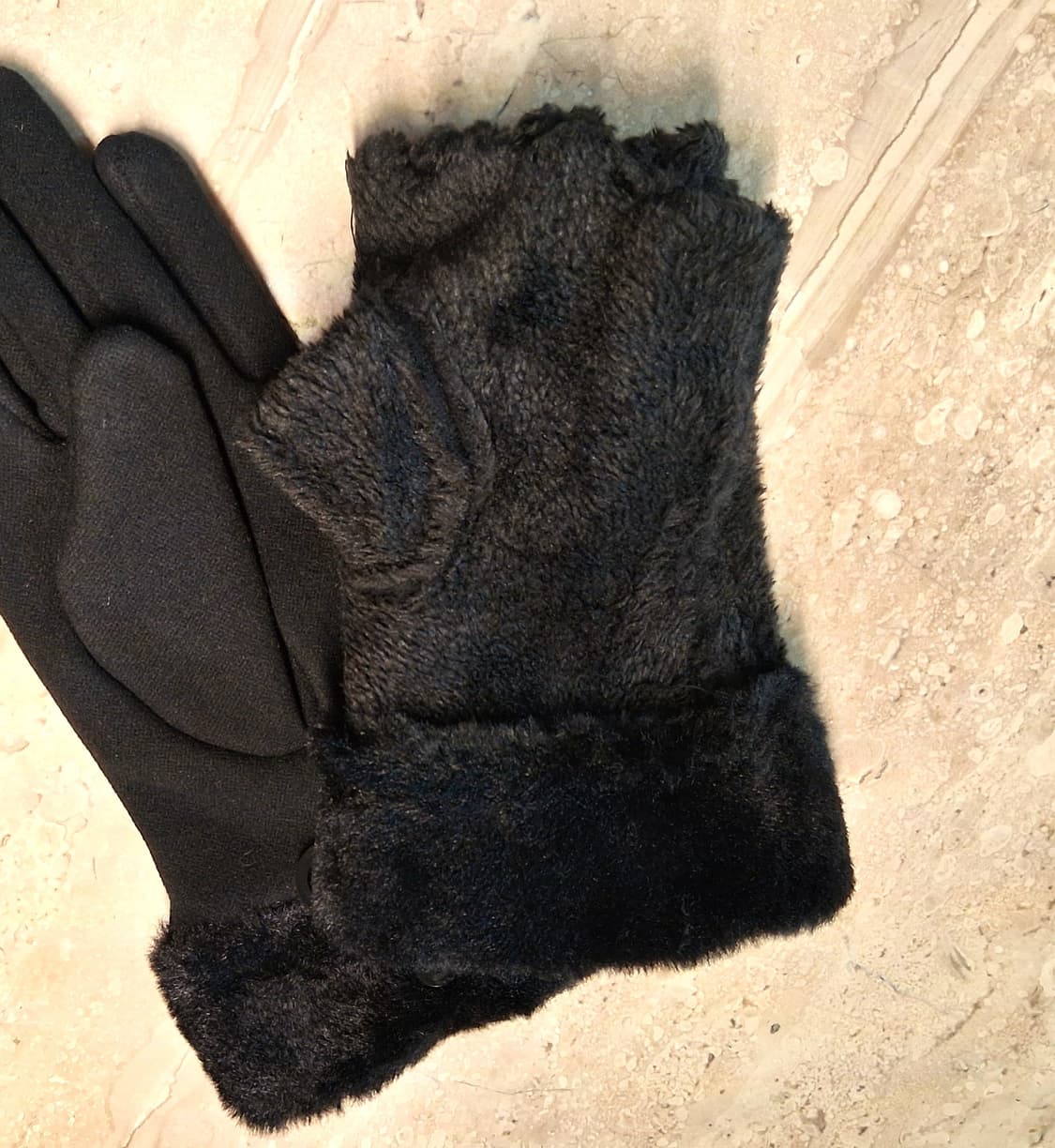 방한 두툼 보아퍼 안감 여성용 장갑 블랙 (새상품) 상품이미지9