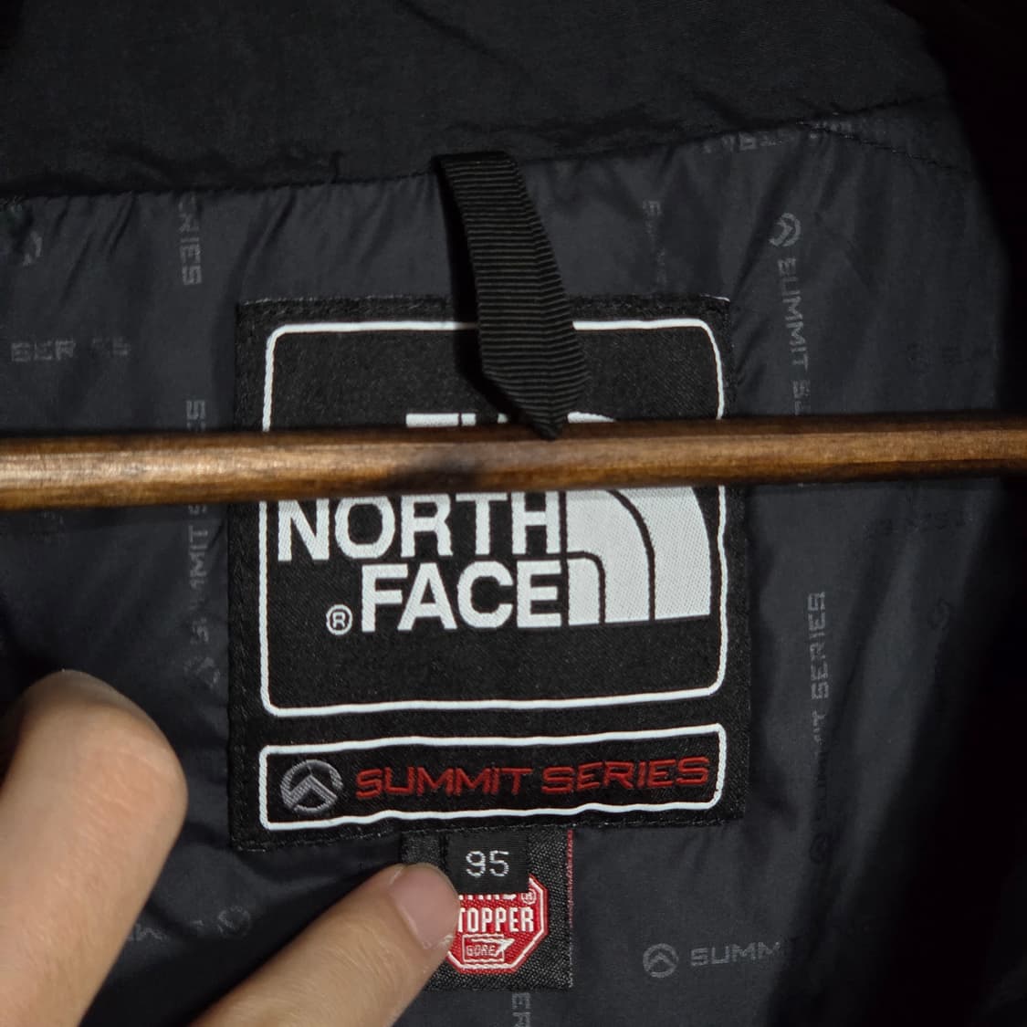 노스페이스 700 서밋시리즈 윈드스토퍼 눕시 패딩 상품이미지9