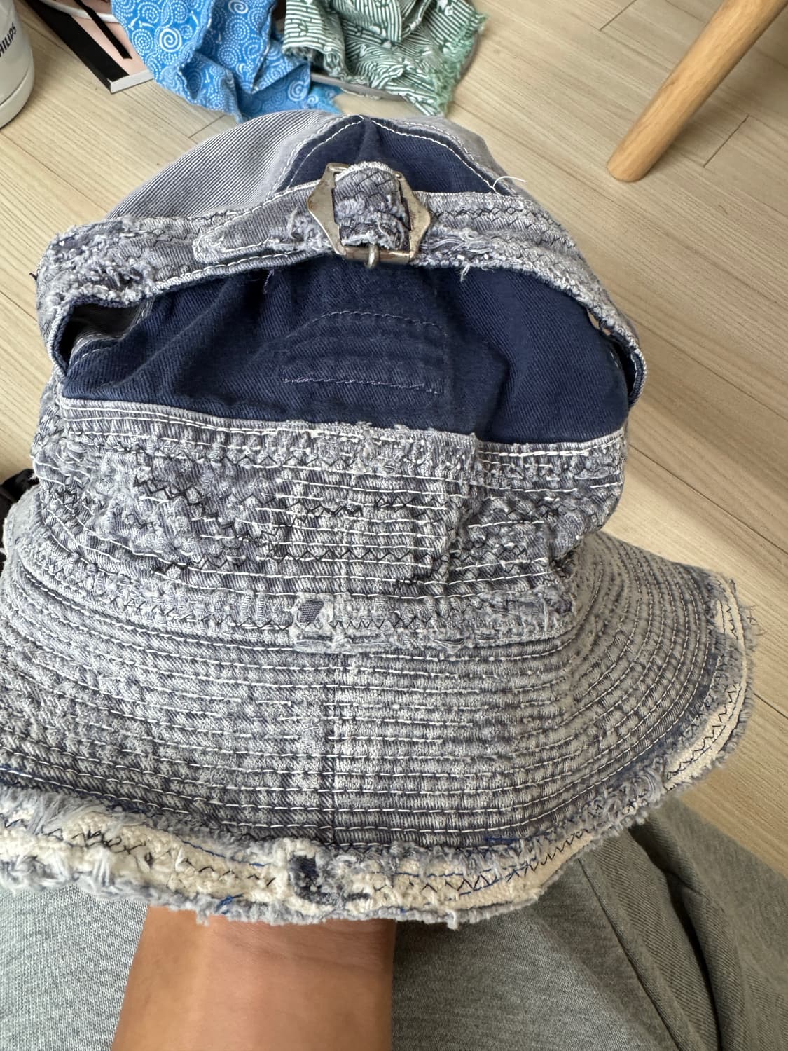 캐피탈 노인과 바다   데미지 버킷 navy 상품이미지2