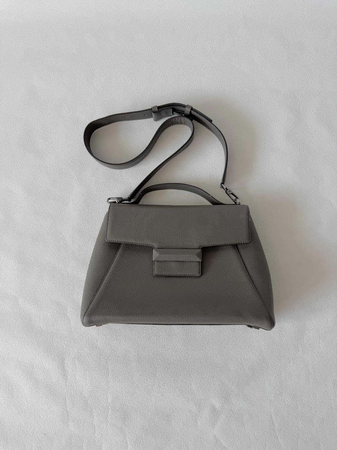 데케(DECKE) 레더 토트 숄더백 상품이미지1