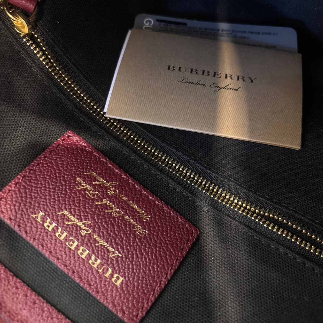 정품 버버리 헴슬리 노바체크 크로스백     상품이미지10