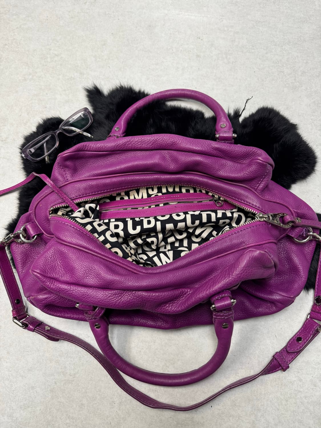 클래식 Q 그루브 갸루 토트&숄더백  상품이미지2