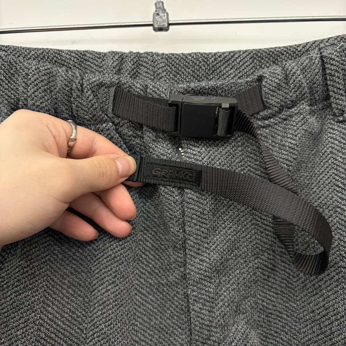 그라미치 다크그레이 벨티드 팬츠 32 상품이미지2