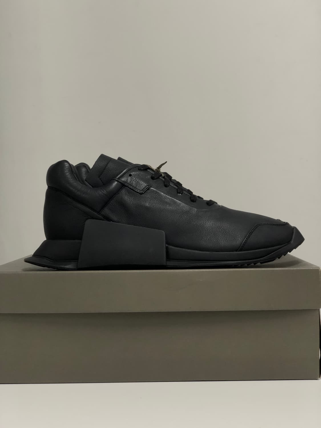 290 RICK OWENS 릭오웬스 아디다스 레벨러너 상품이미지2