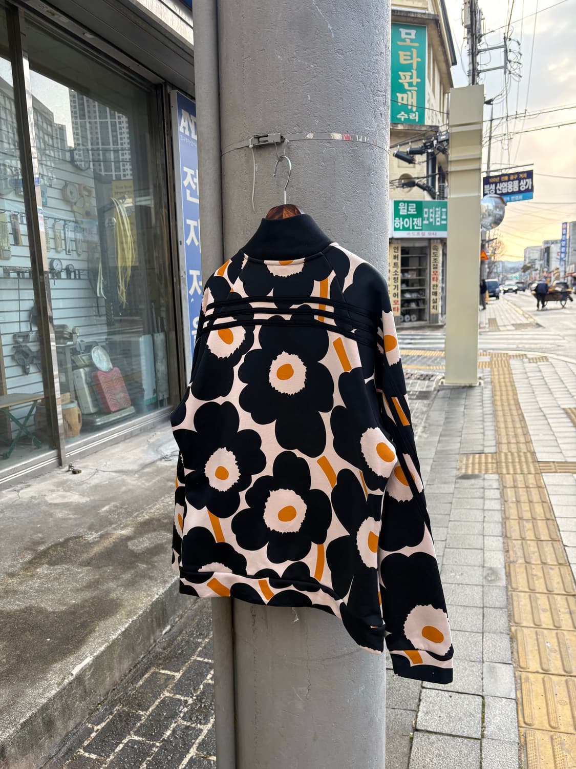 아디다스 마리메꼬 트랙탑 상품이미지3