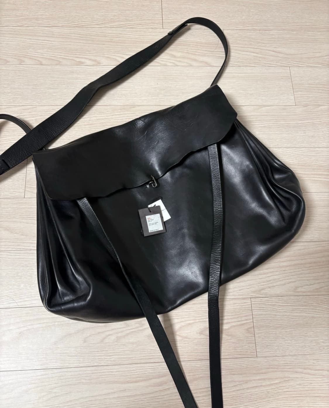 구매) 마우리지오 아코디언 백 상품이미지1