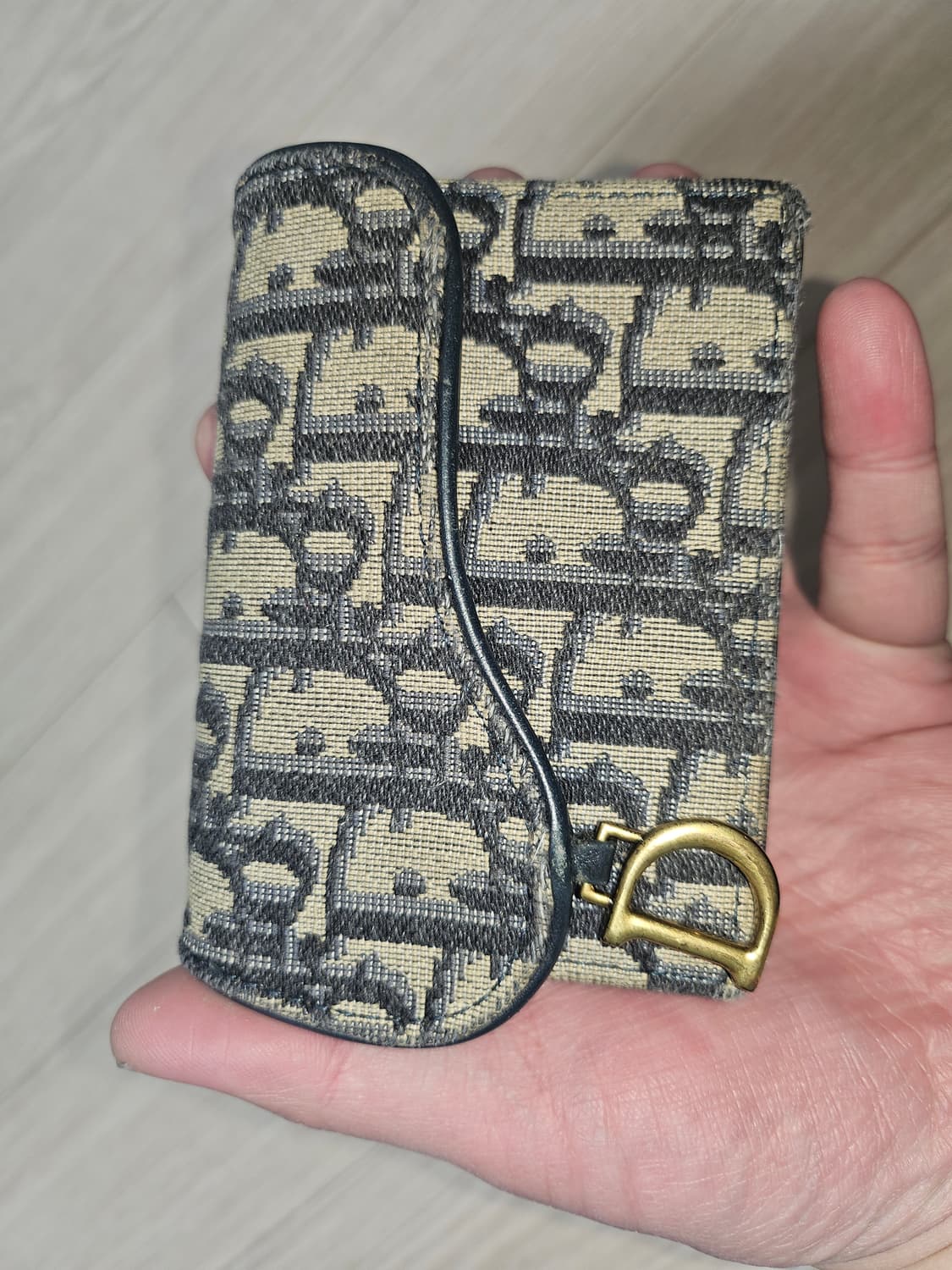 디올 새들 카드 홀더 블루 디올 오블리크 자카드 상품이미지2