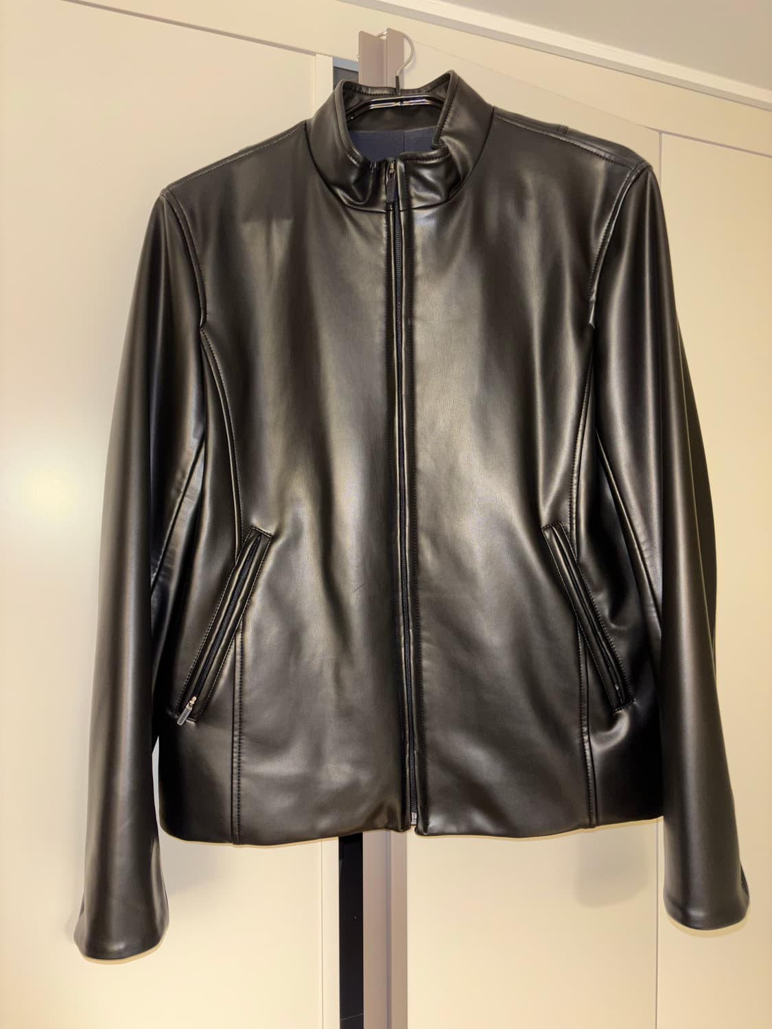 Hyein Seo faux leather jacket 상품이미지1