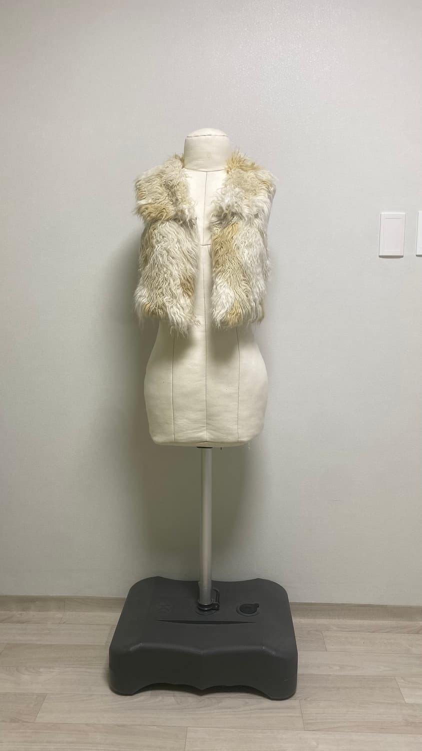 Faux Fur Knit Vest 상품이미지1