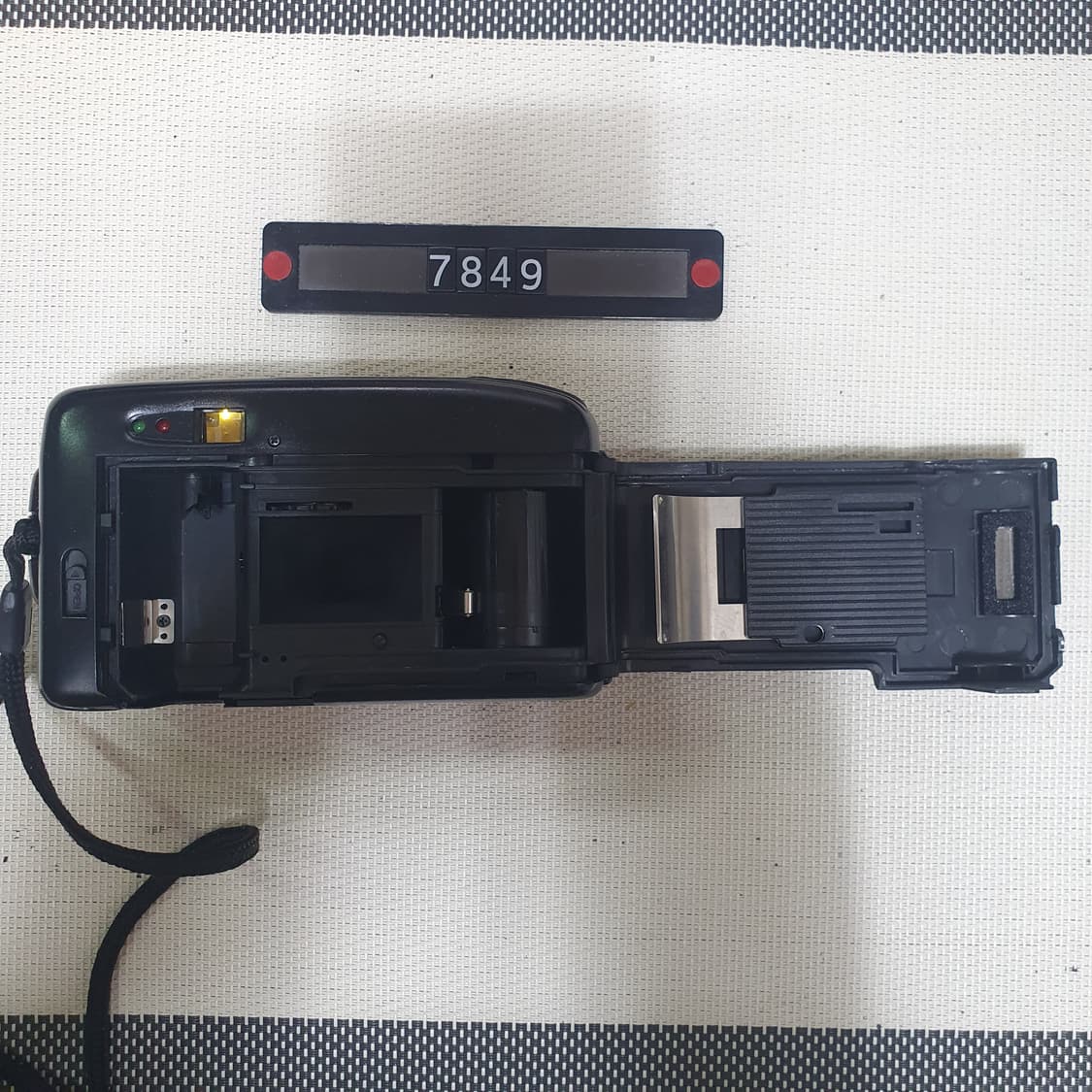 카텍 C-810 오토플래시 필름카메라 상품이미지5