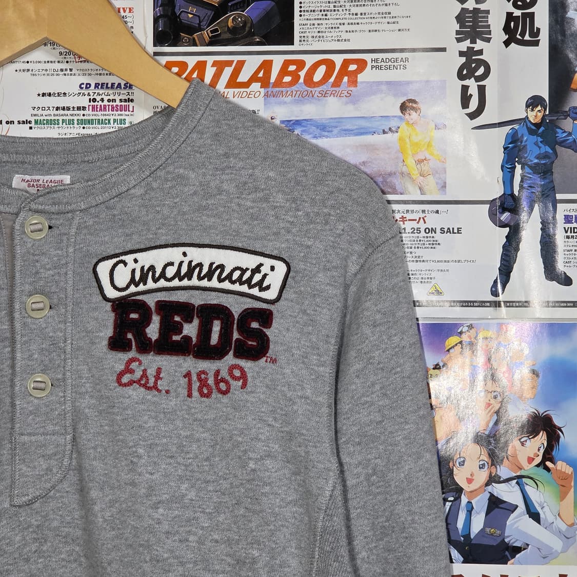 00'S MLB X 유니클로 재팬 신시내티 헨리넥 롱슬리브 상품이미지3