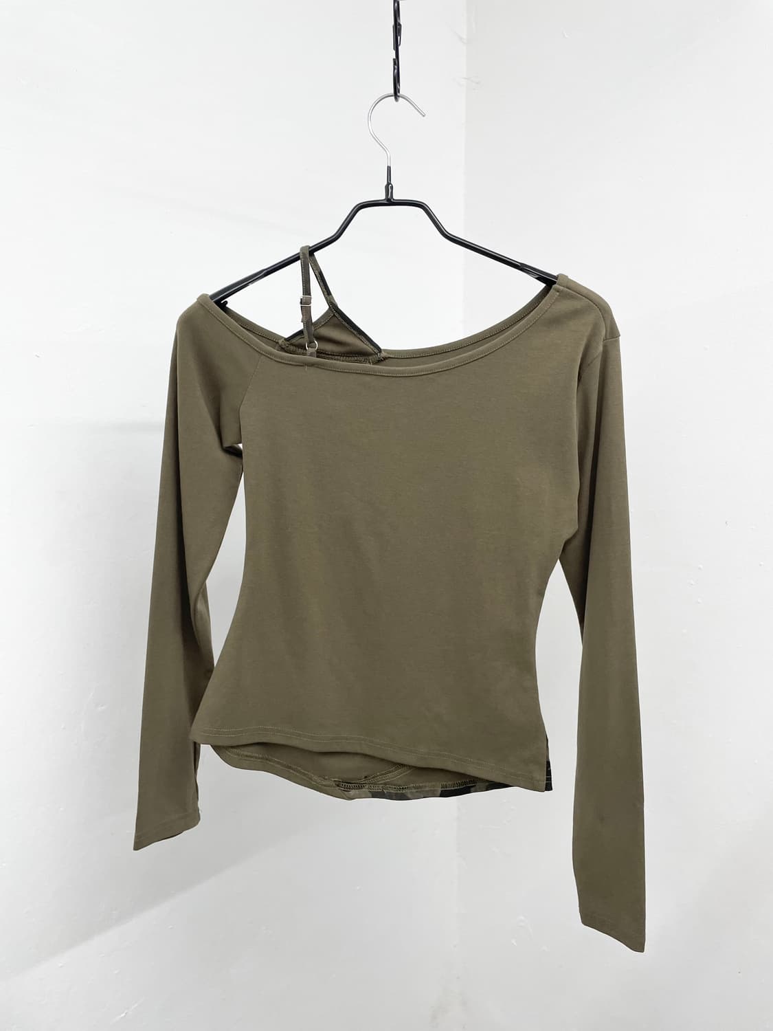 y2k 원숄더 카모 레이어드 슬리브 상품이미지7