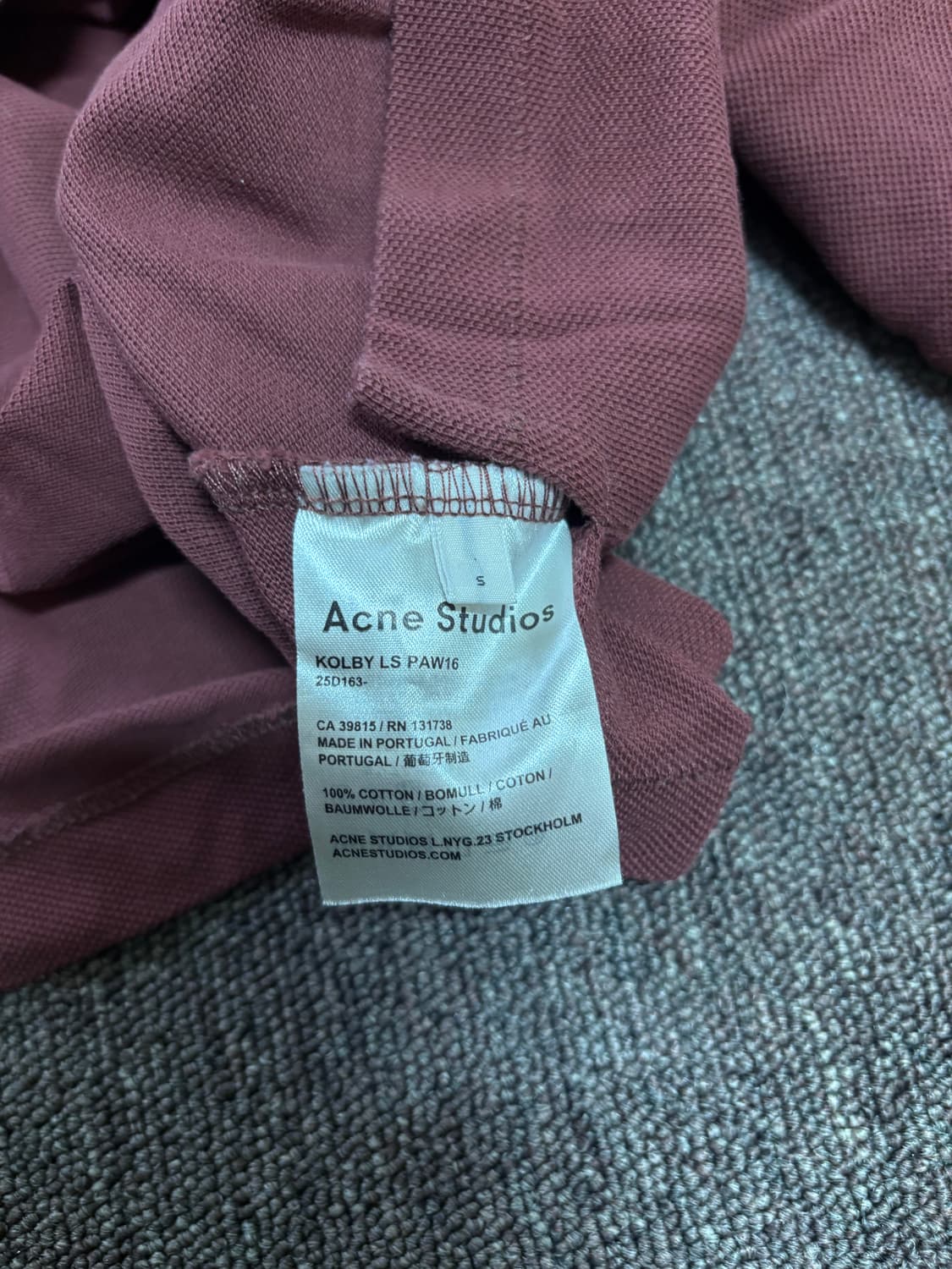 아크네스튜디오 카라티 상품이미지2