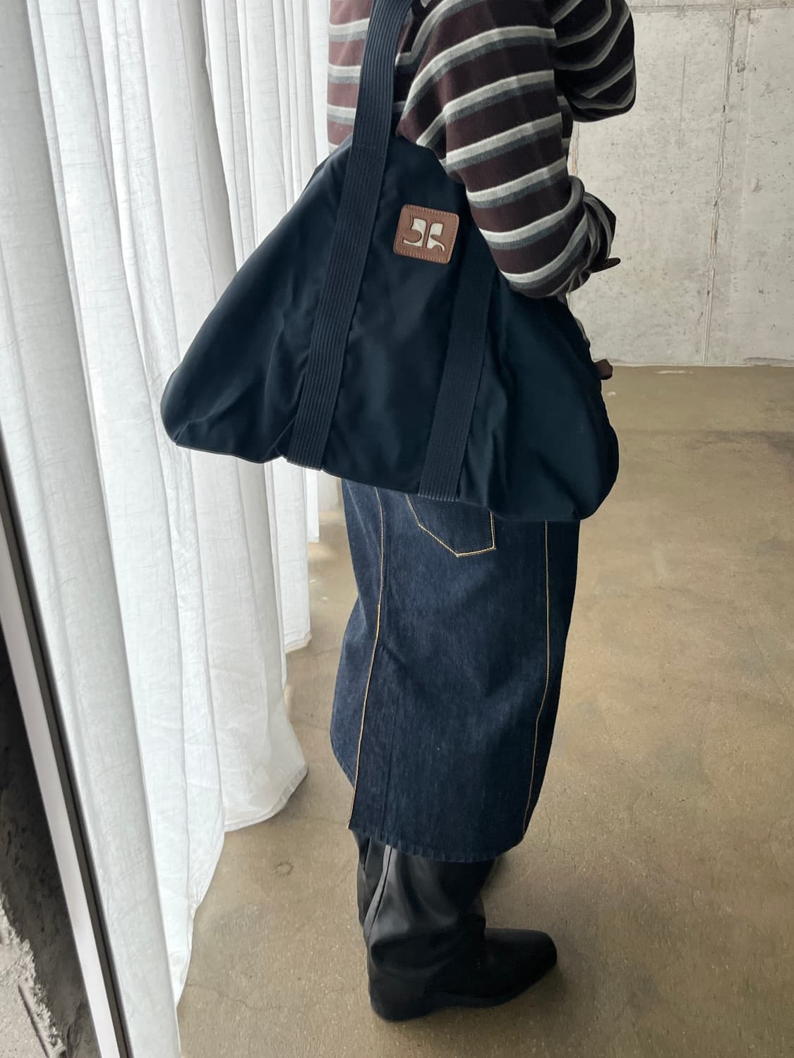 90s Courreges 꾸레쥬 로고 쇼퍼백 네이비 상품이미지4