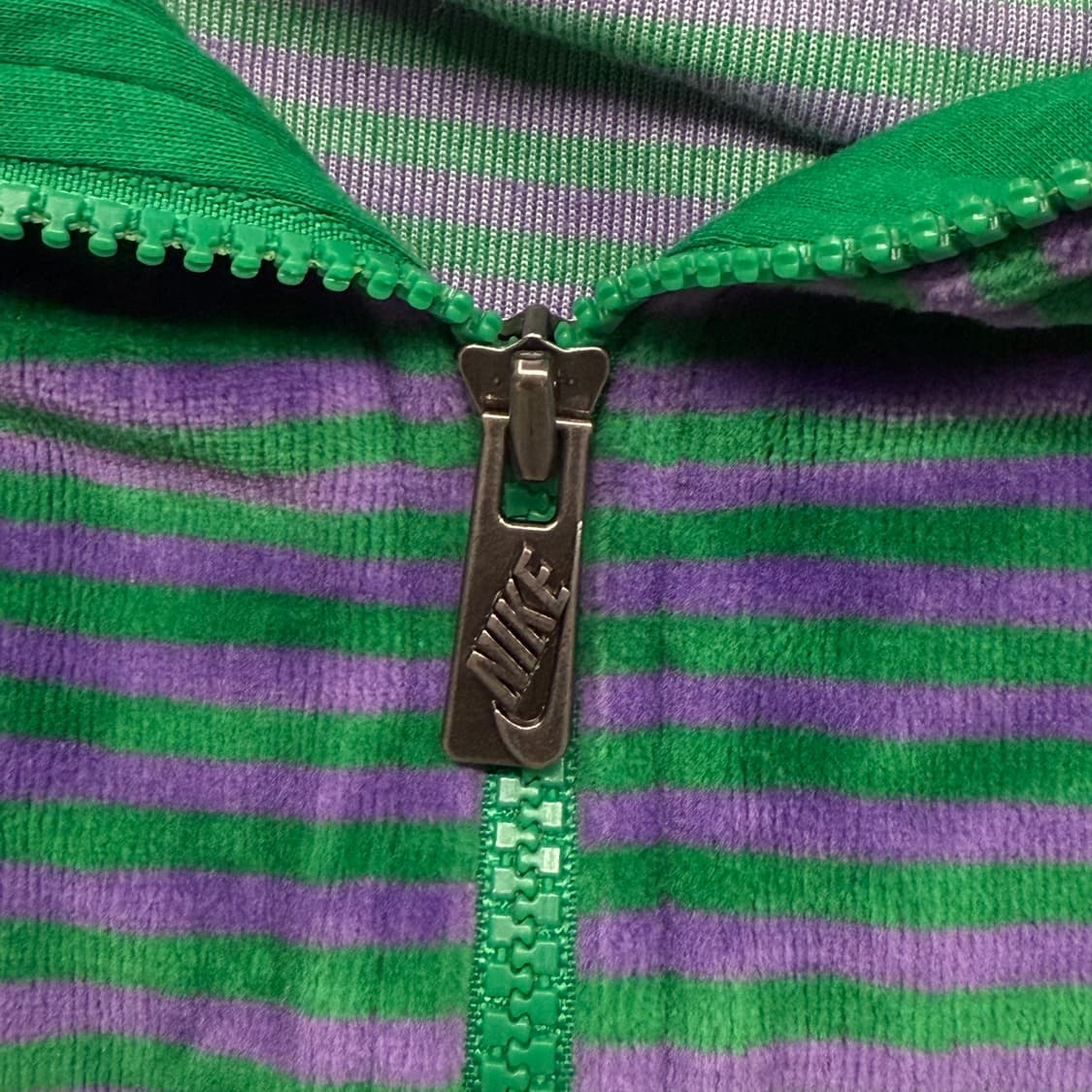 나이키 벨벳 그린 퍼플 스트라이프 져지 트랙탑 상품이미지8