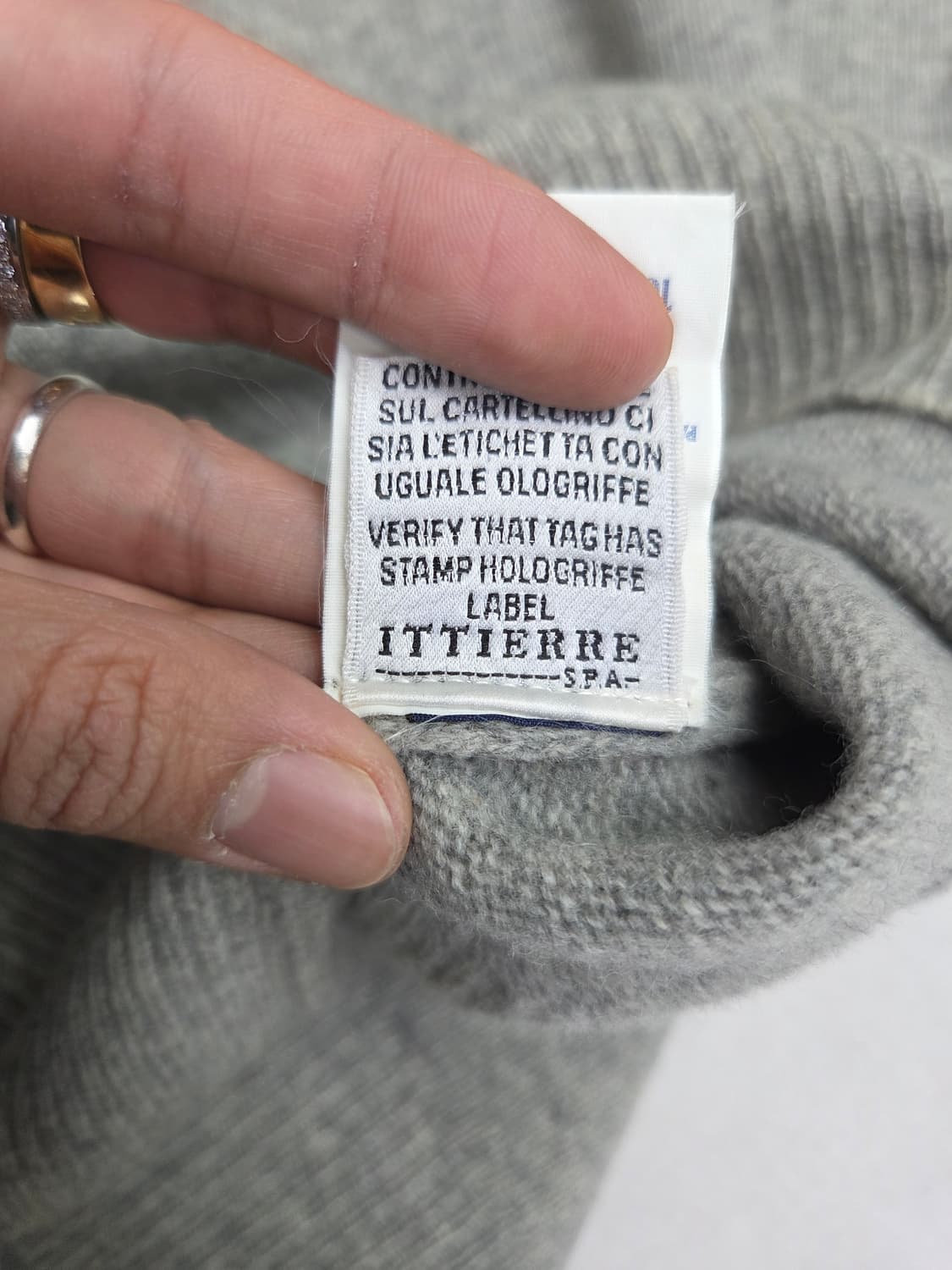 돌체앤가바나 니트 100 상품이미지4