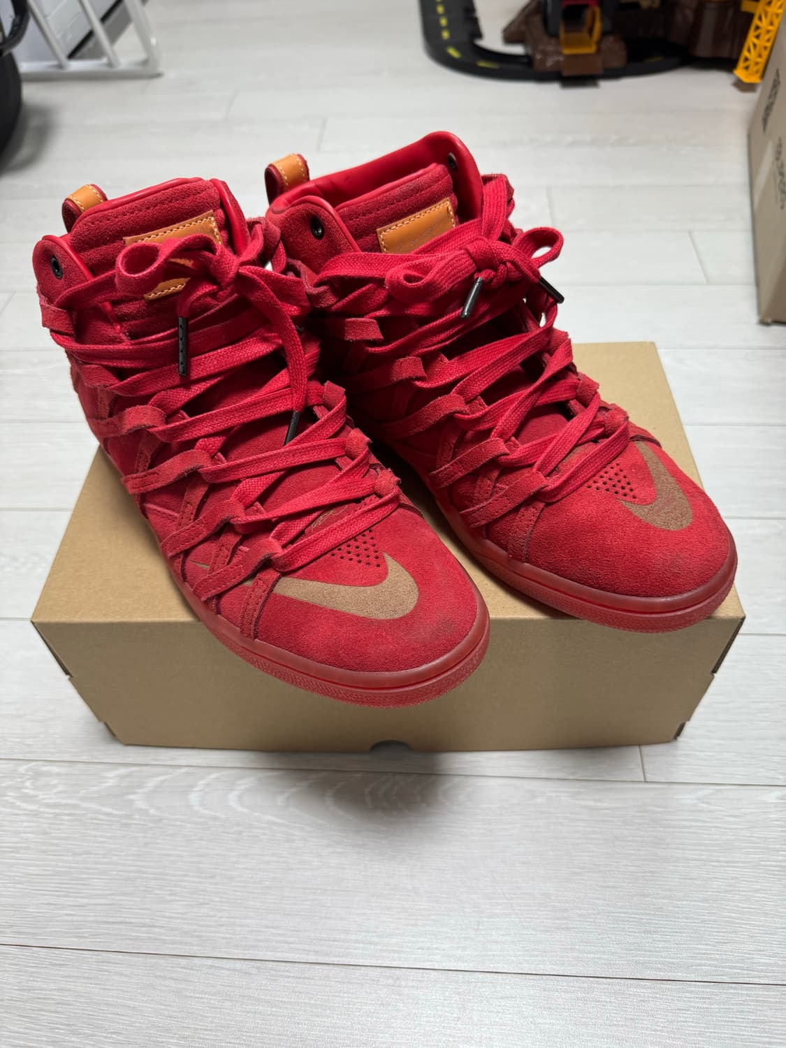 [255] 나이키 KD 7 NSW 챌린지 레드 상품이미지1