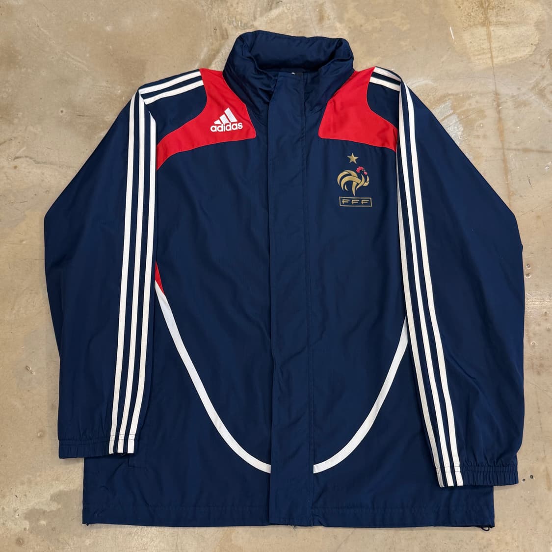 110 아디다스 프랑스 레드파이핑 네이비 내장후드 바람막이 상품이미지2