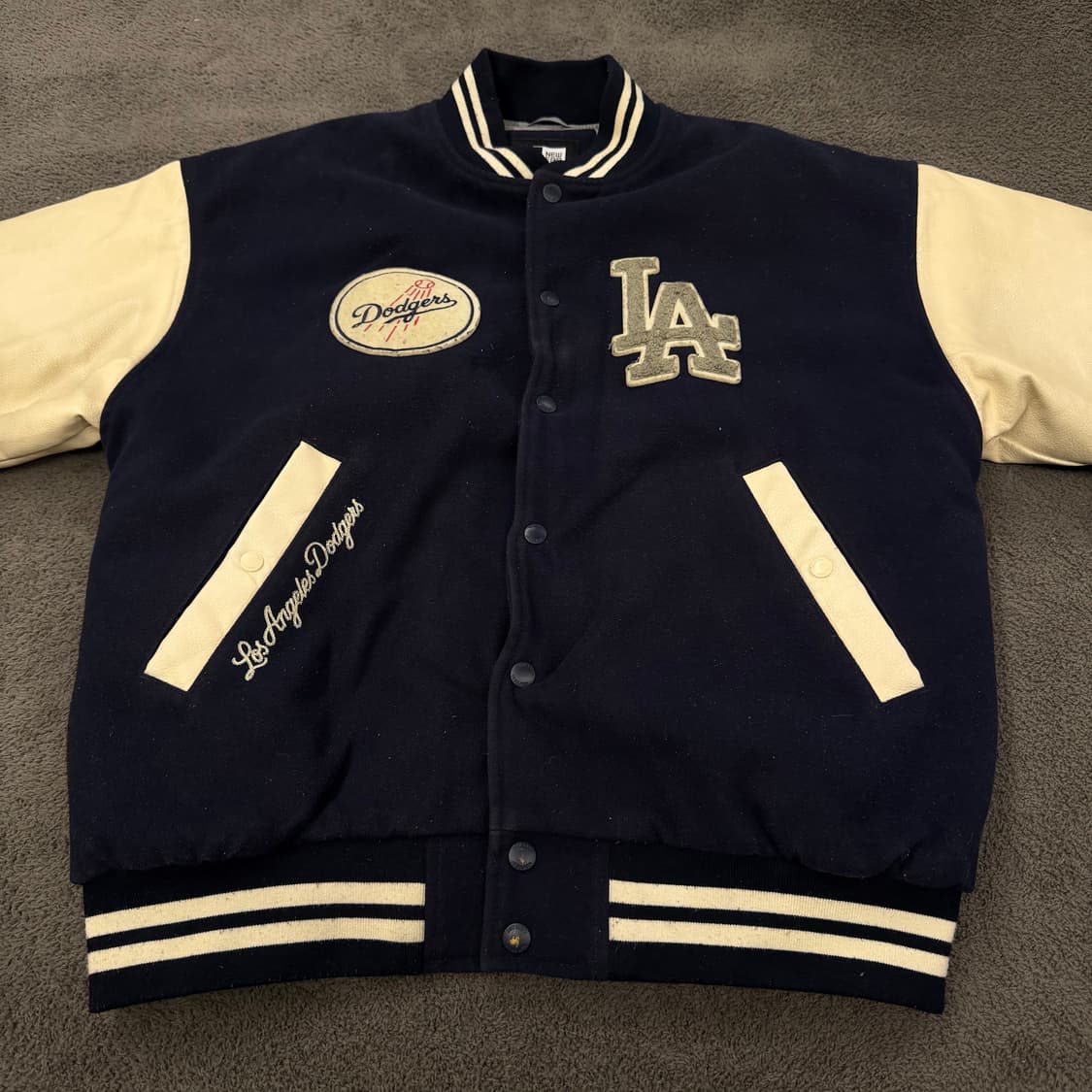 [정품/100] 뉴에라 LA다저스 빈티지 야구 바시티 점퍼 상품이미지2
