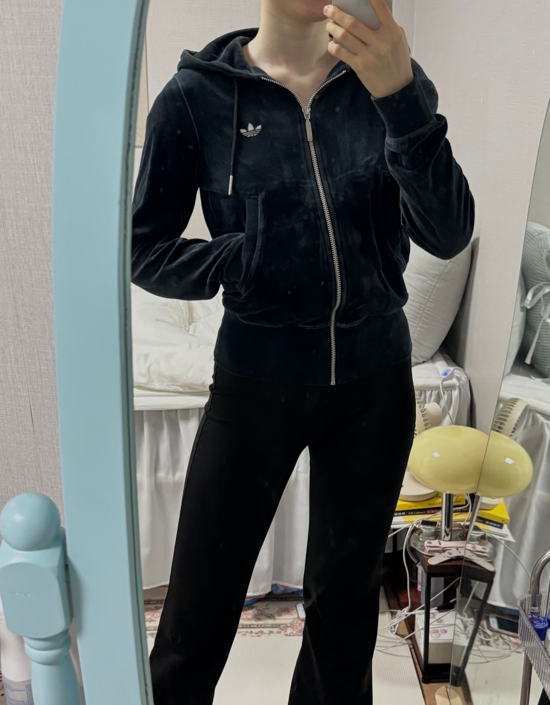 아디다스 벨벳 후드집업🖤 상품이미지3