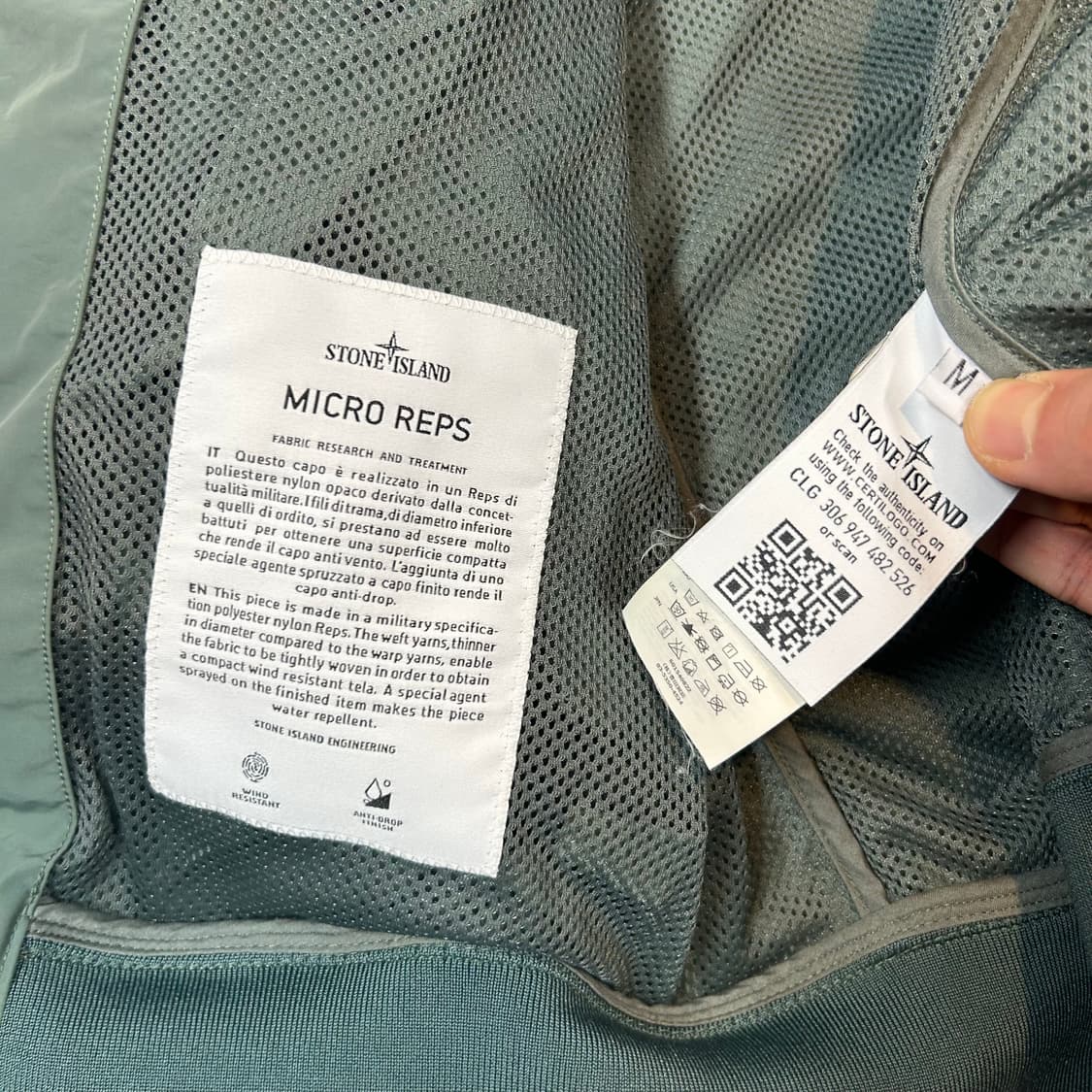 M) 스톤아일랜드 마이크로 렙스 후드 봄버 자켓 상품이미지6