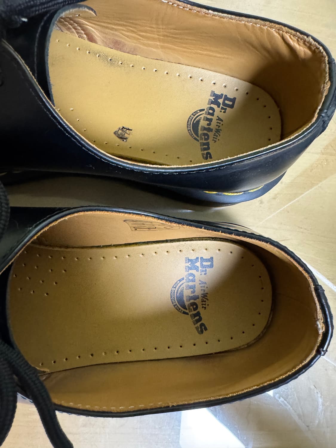 닥터마틴 1461 uk9(280) 상품이미지2