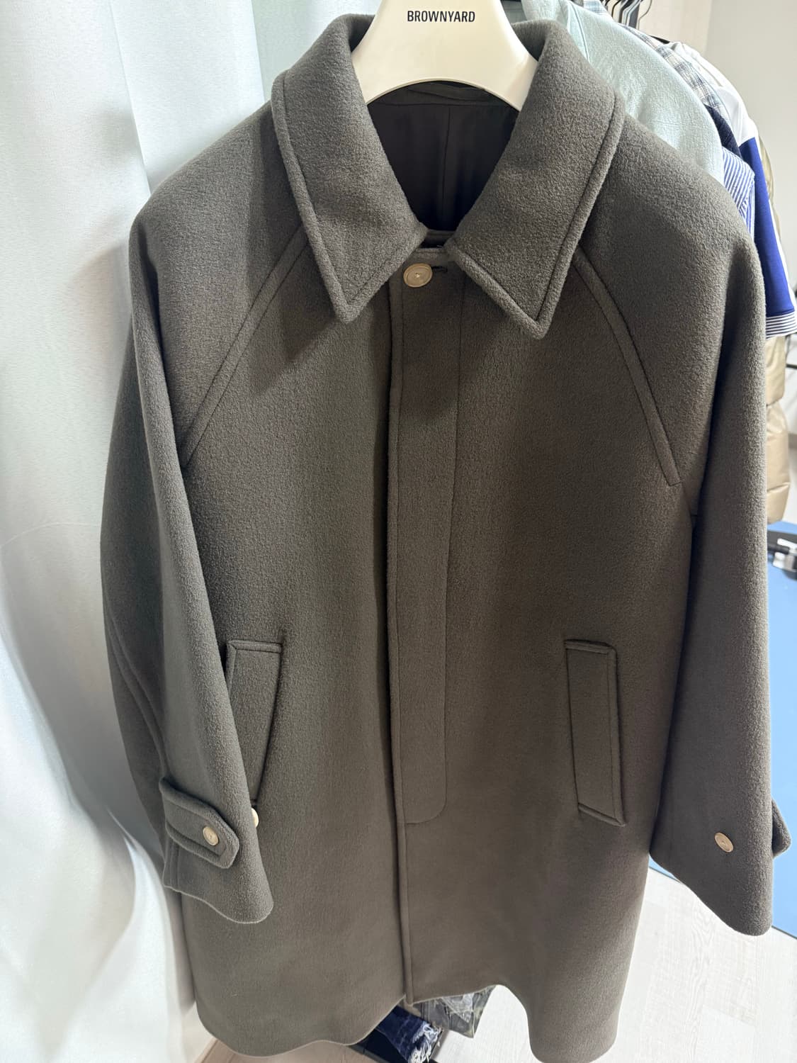 [3] 25FW 브라운야드 발마칸 올리브 상품이미지1