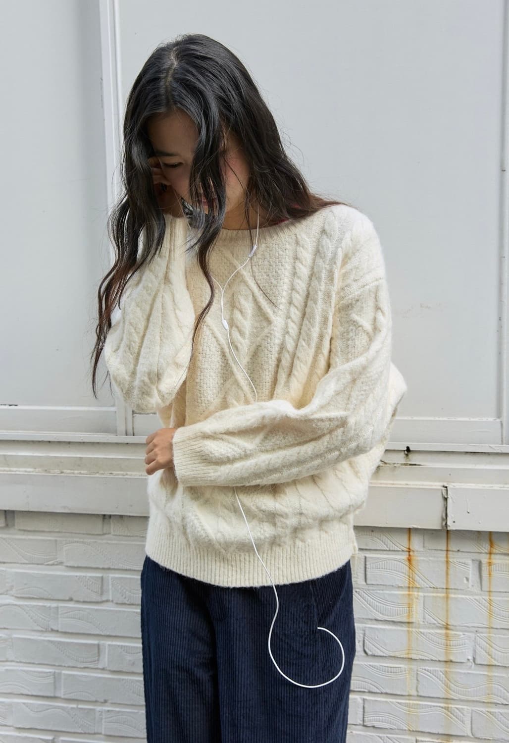 미치코런던 FISHERMAN CABLE WOOL KNIT CREAM 상품이미지2