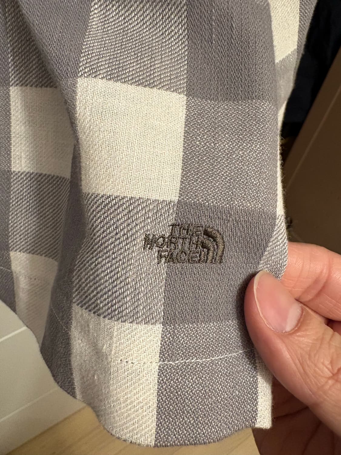 노스페이스 퍼플라벨 체크보드 셔츠 상품이미지3