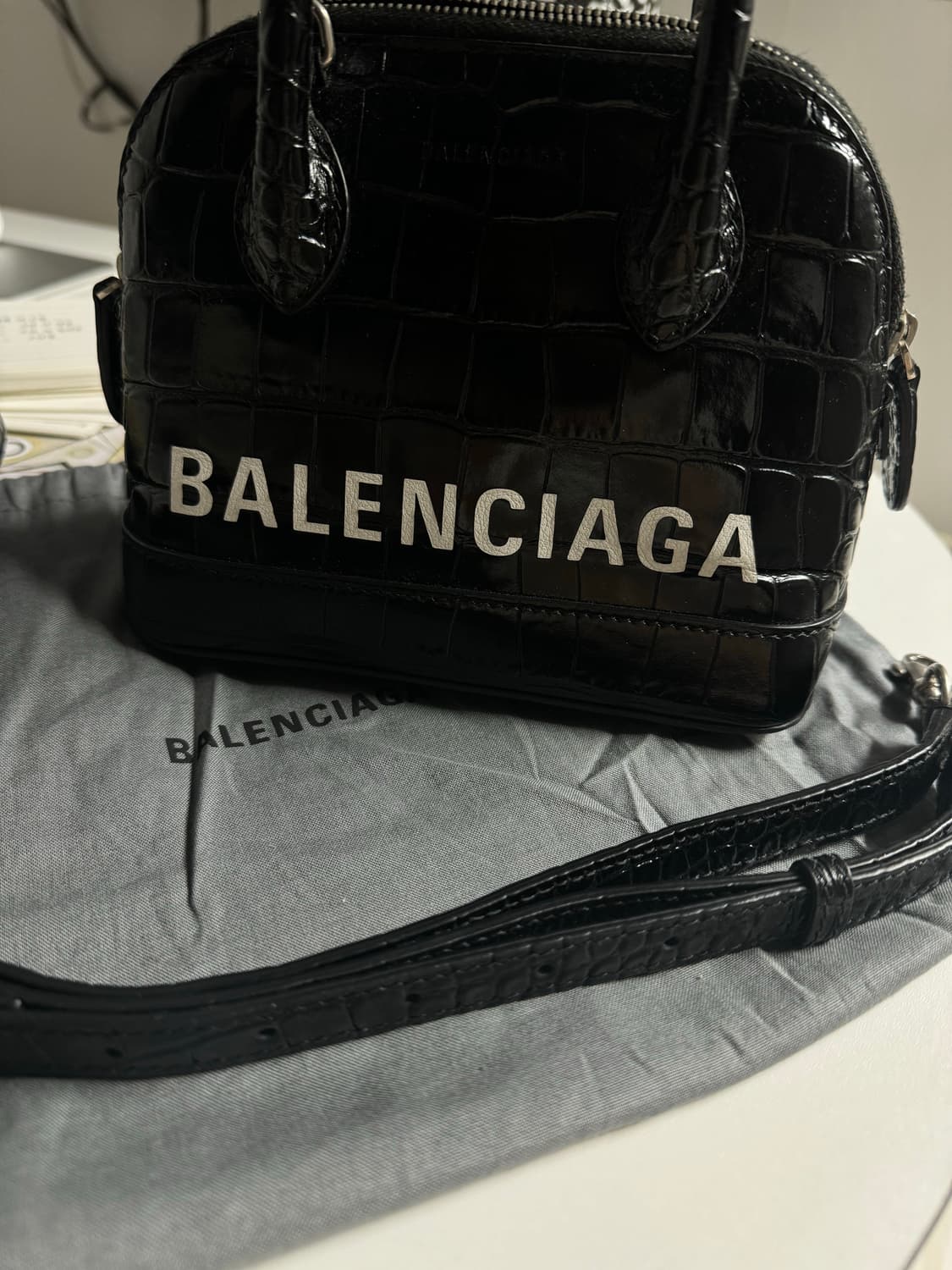 발렌시아가 빌탑 토트백 상품이미지2