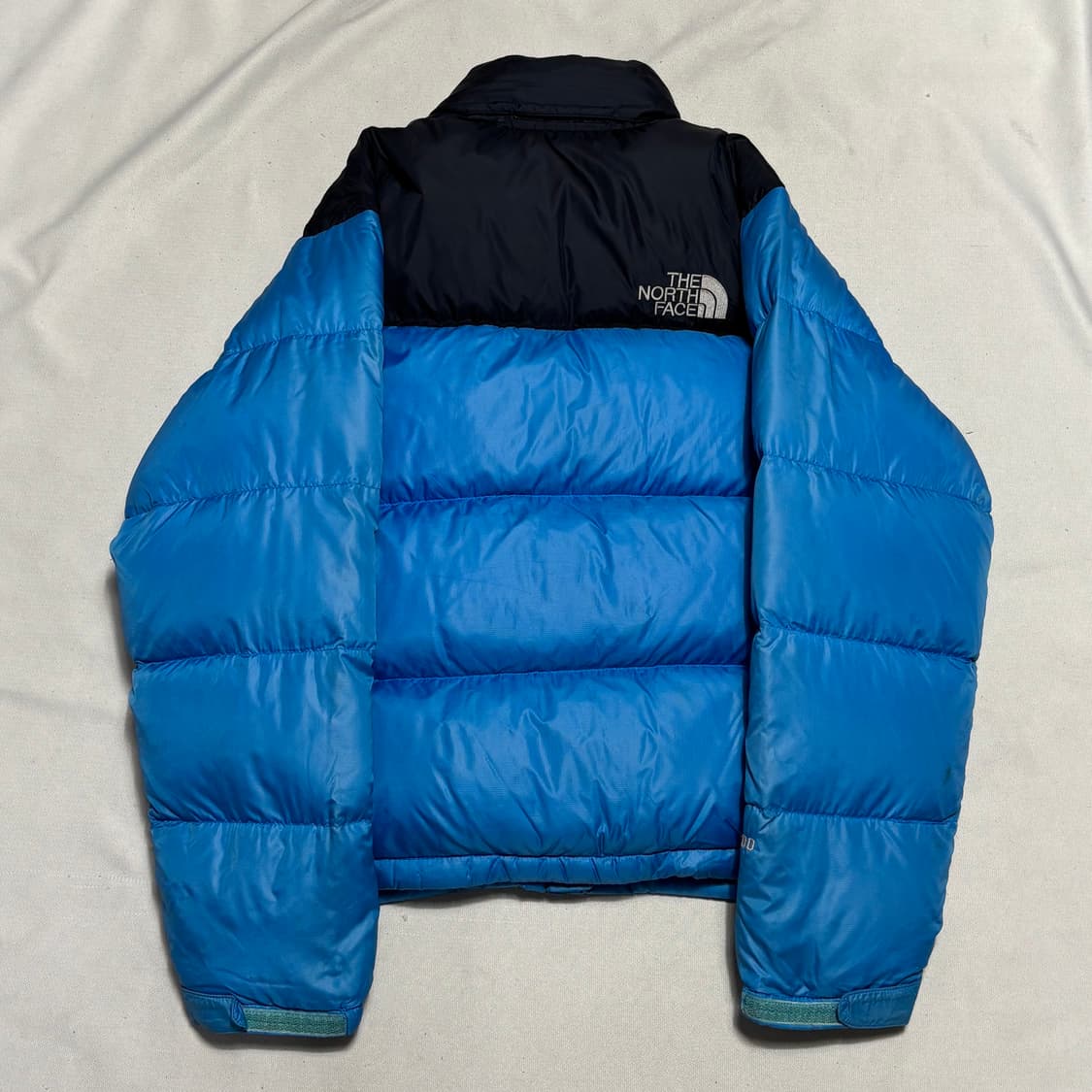 90 노스페이스 눕시 700 블루 패딩 상품이미지3