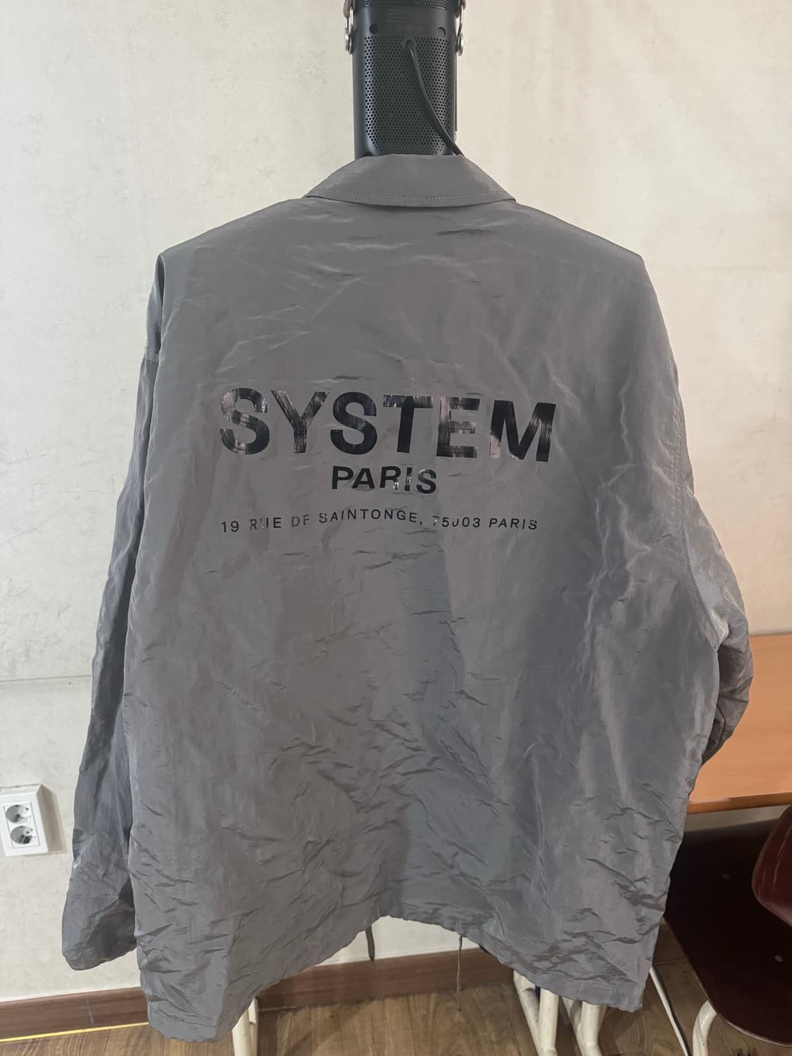 시스템 옴므 그레이 바람막이 xl 팝니다. 상품이미지3