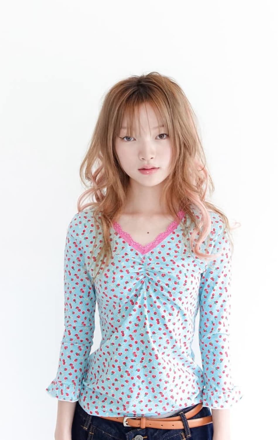 샵페어리 스트로베리 레이스 티 little strawberry lace  상품이미지1