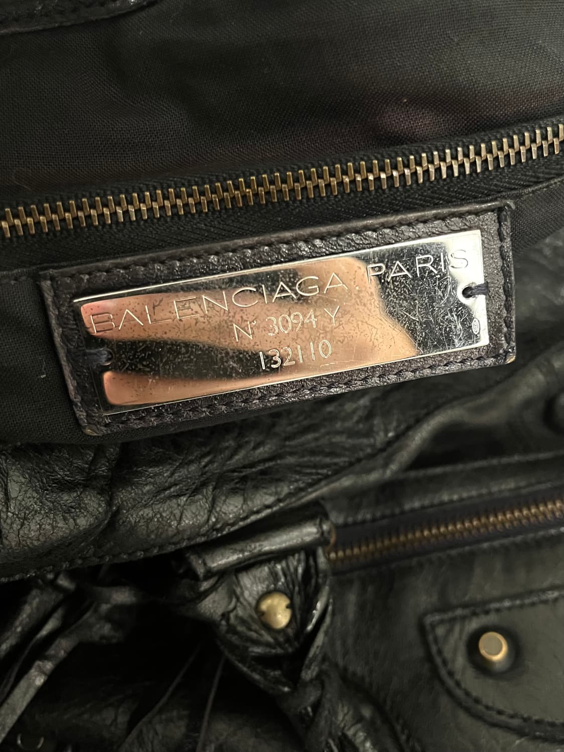 발렌시아가 클래식 워크 모터백 상품이미지7