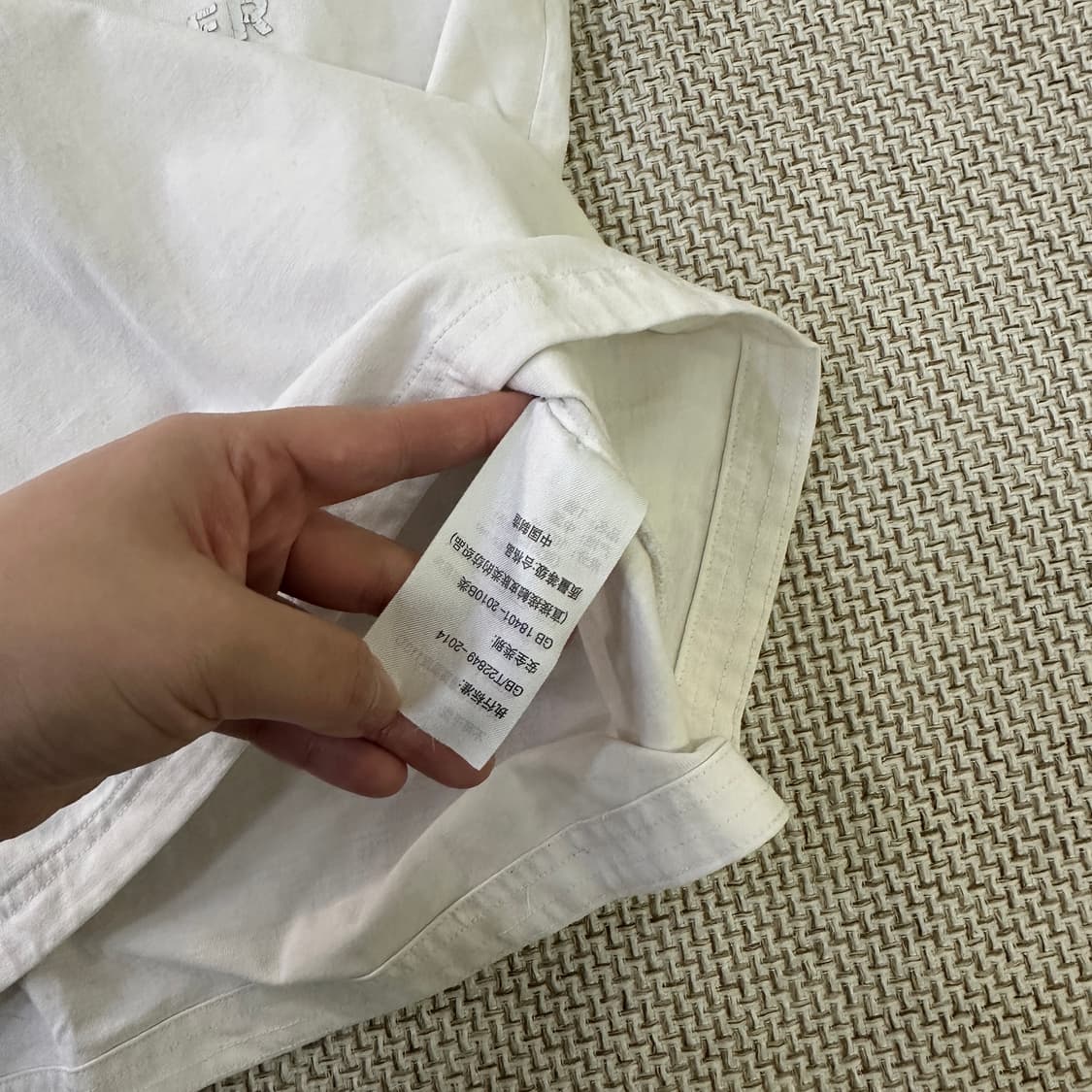 L 노스페이스 그래픽 라운드 반팔티 0417D 상품이미지3