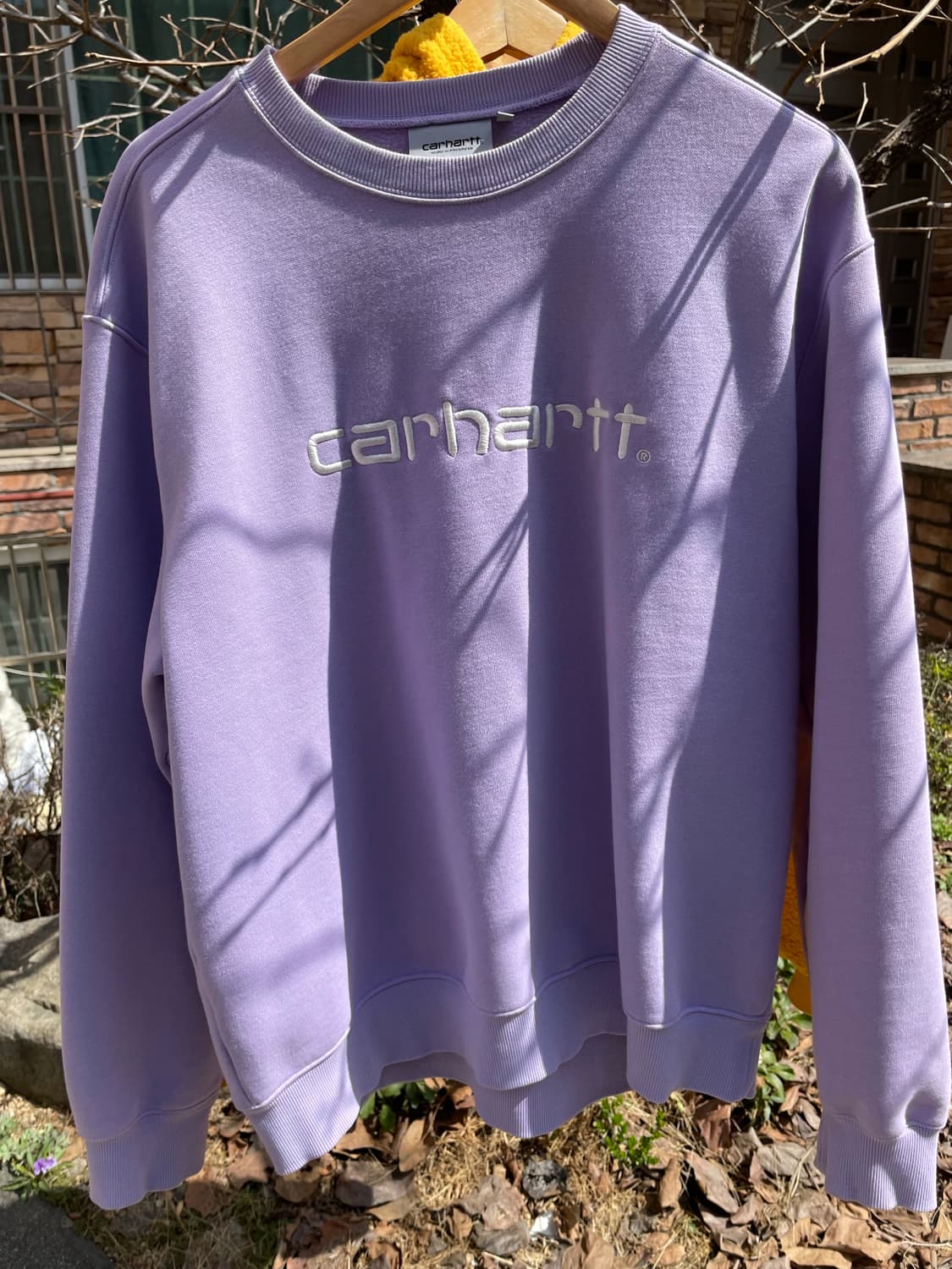 칼하트 wip 맨투맨 연보라 상품이미지1