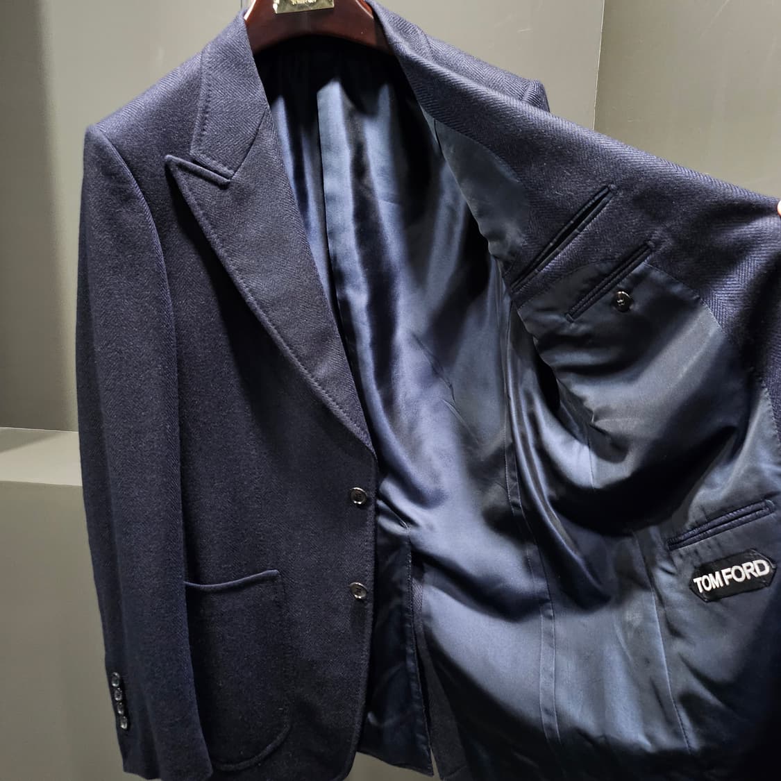 톰포드 체스터필드 카라 울 수트 정장 블레이저 상품이미지4