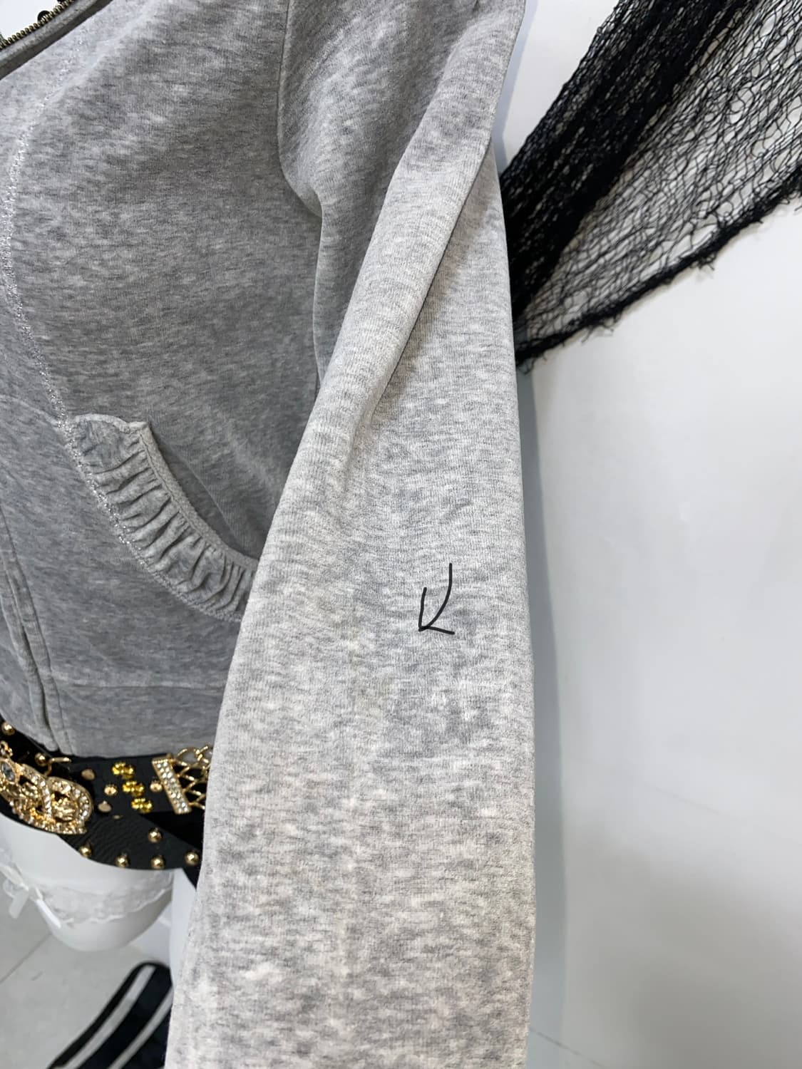 ꒰ঌ 갸루 y2k 벨벳 글리터 후드집업 ໒꒱ 상품이미지6